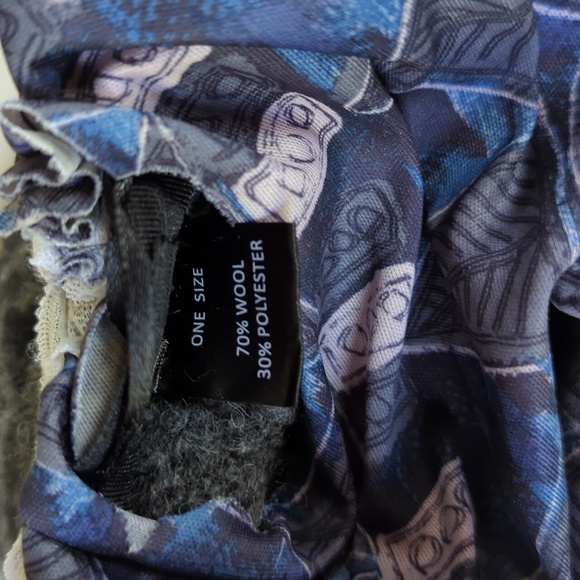 Adora, gray and black wool blend bucket hat. - Picture 4 of 6